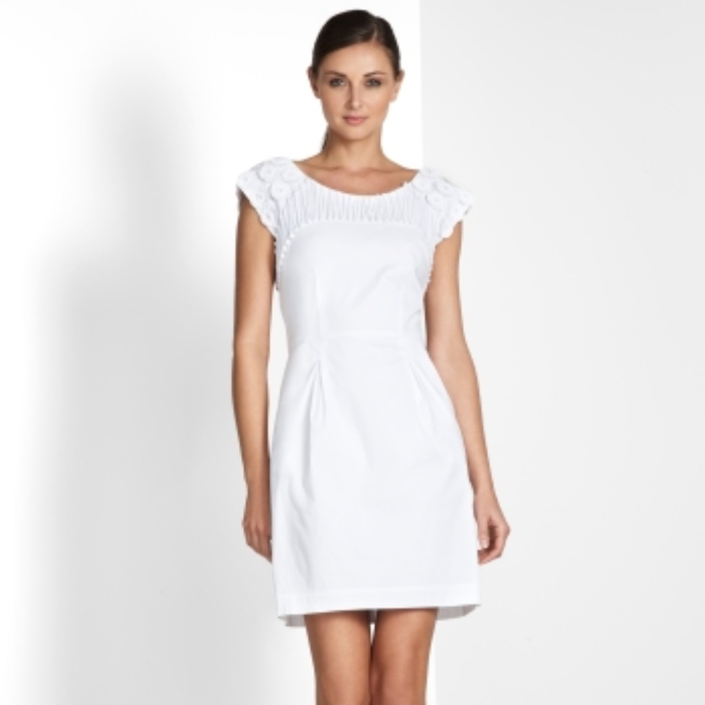 BCBG NWT  White Floral Applique Dress